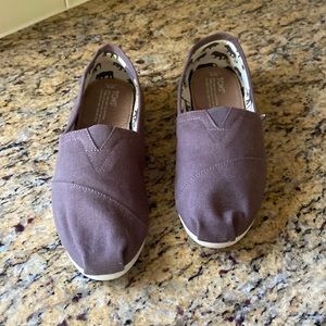 Toms brown canvas slip-on.